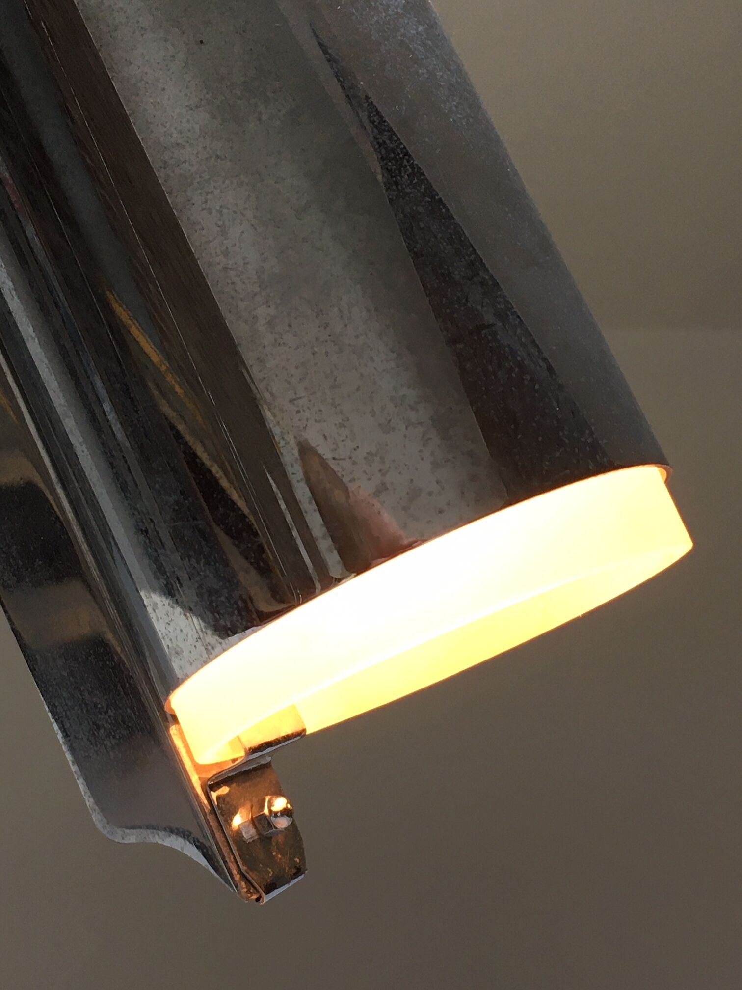 Boris Lacroix's lamp to lay