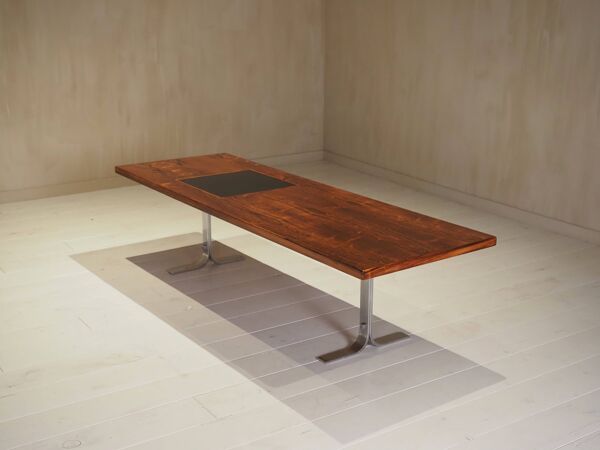 Table basse ''Modèle 66'' des années 1950 par Erik Bach