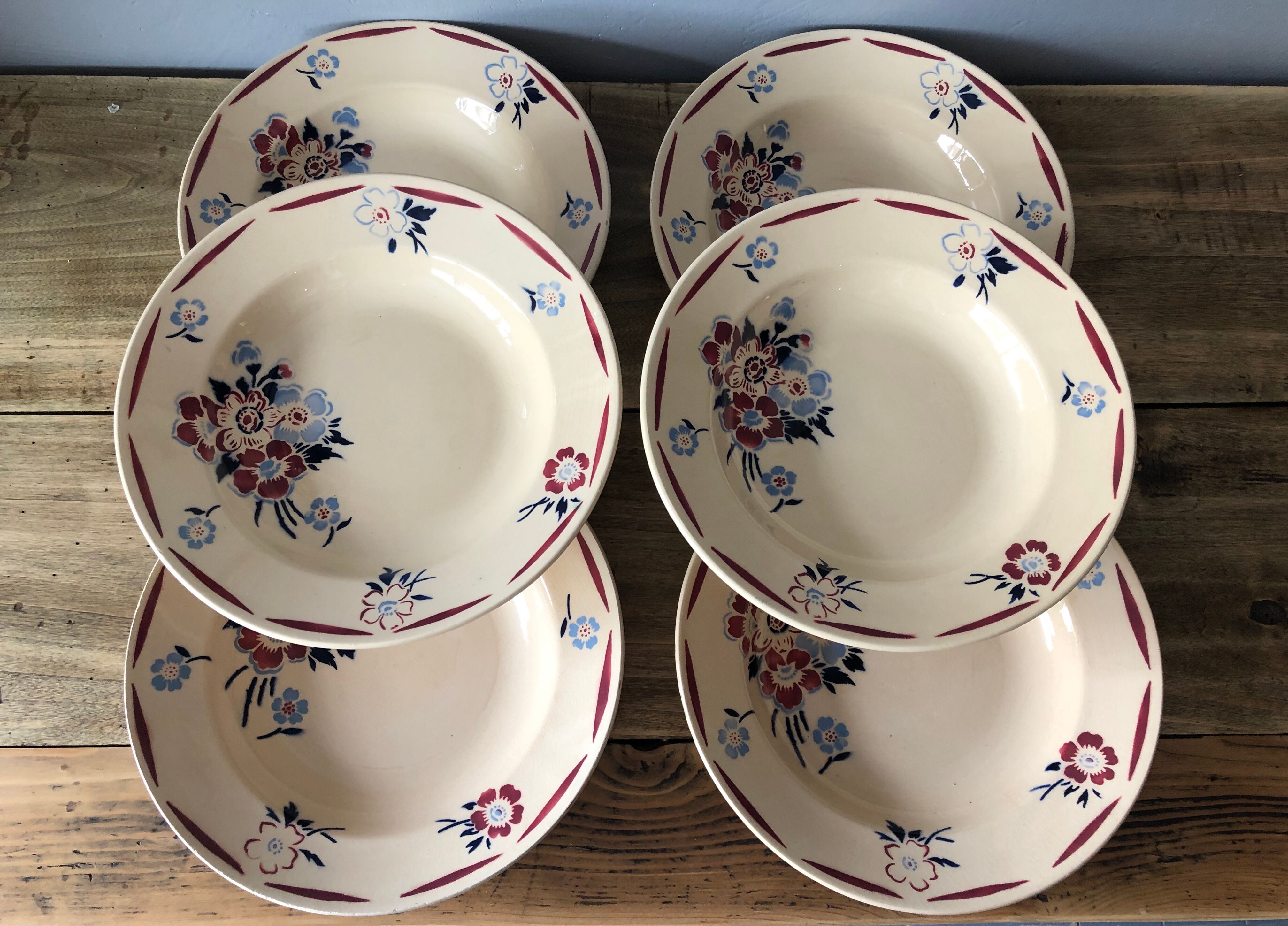 6 Luneville hollow plates