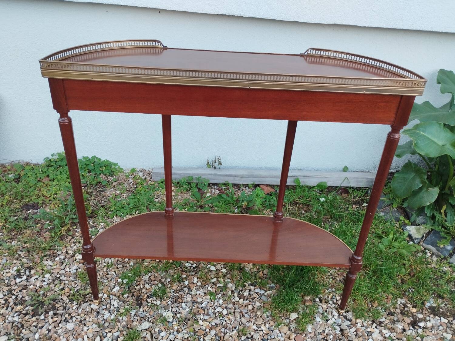 Console en bois style louis XVI
