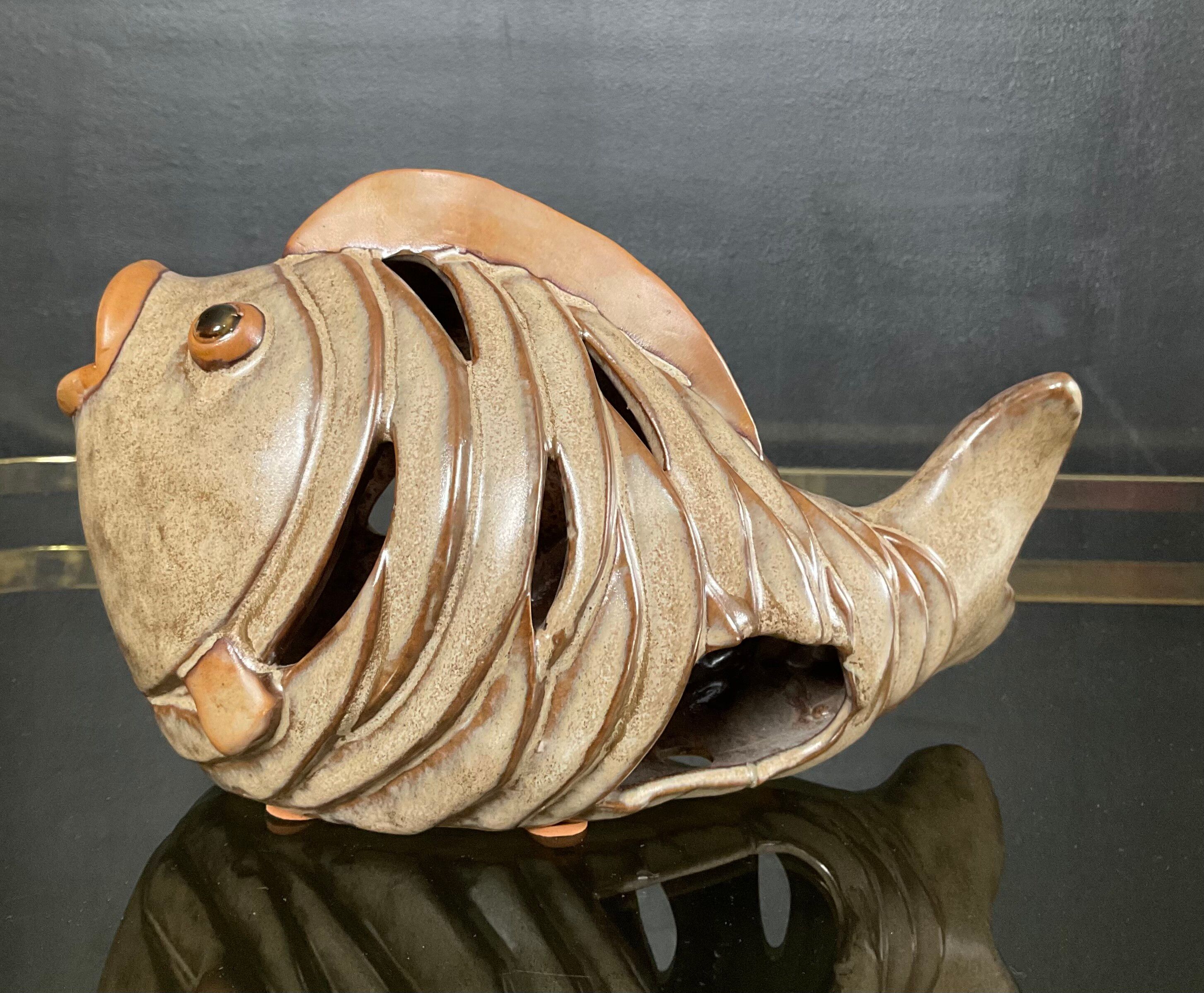 Vintage ceramic fish night light from the 70s.