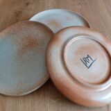 5 assiettes en grès