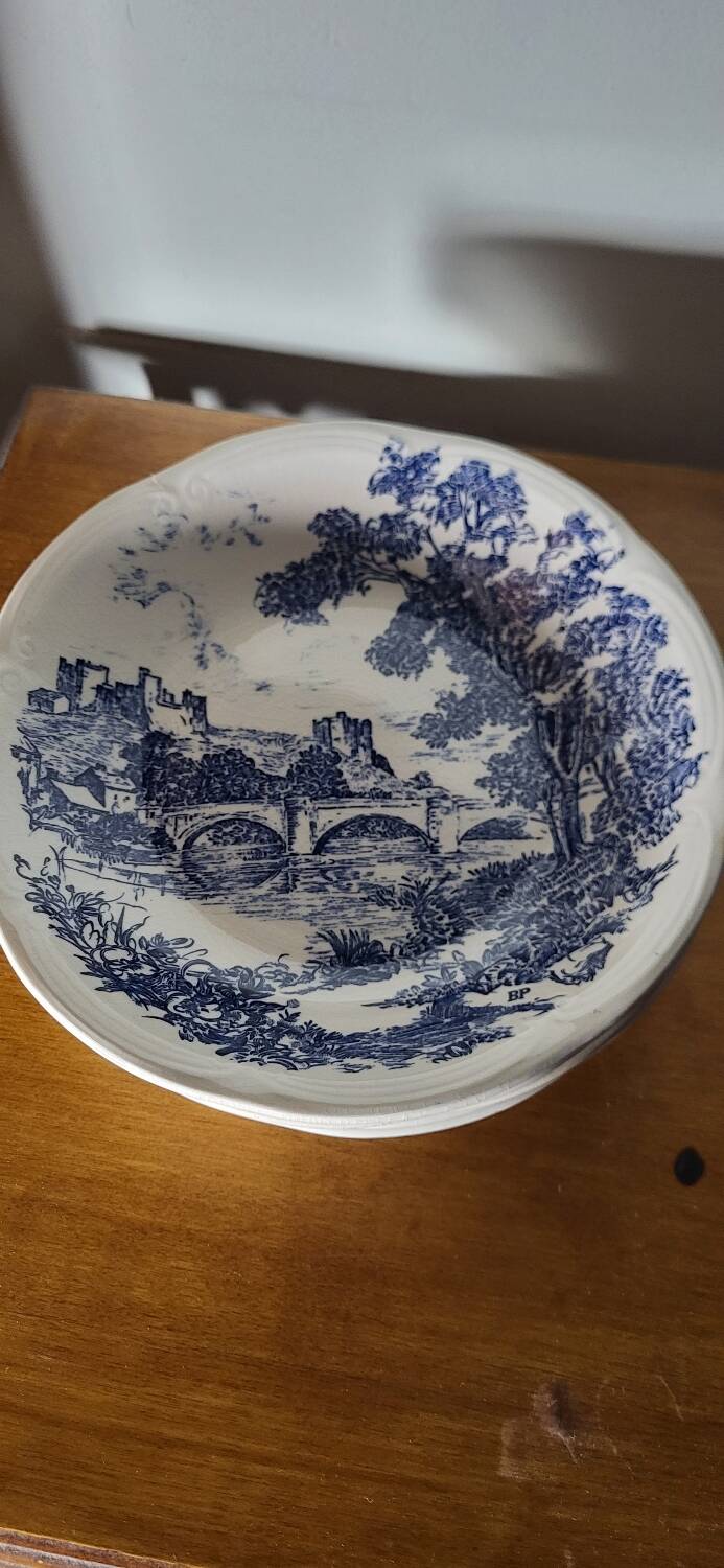 6 assiettes creuses Gien Bleu décor