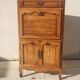 Secrétaire ancien scriban vintage en bois de noyer style Louis XV