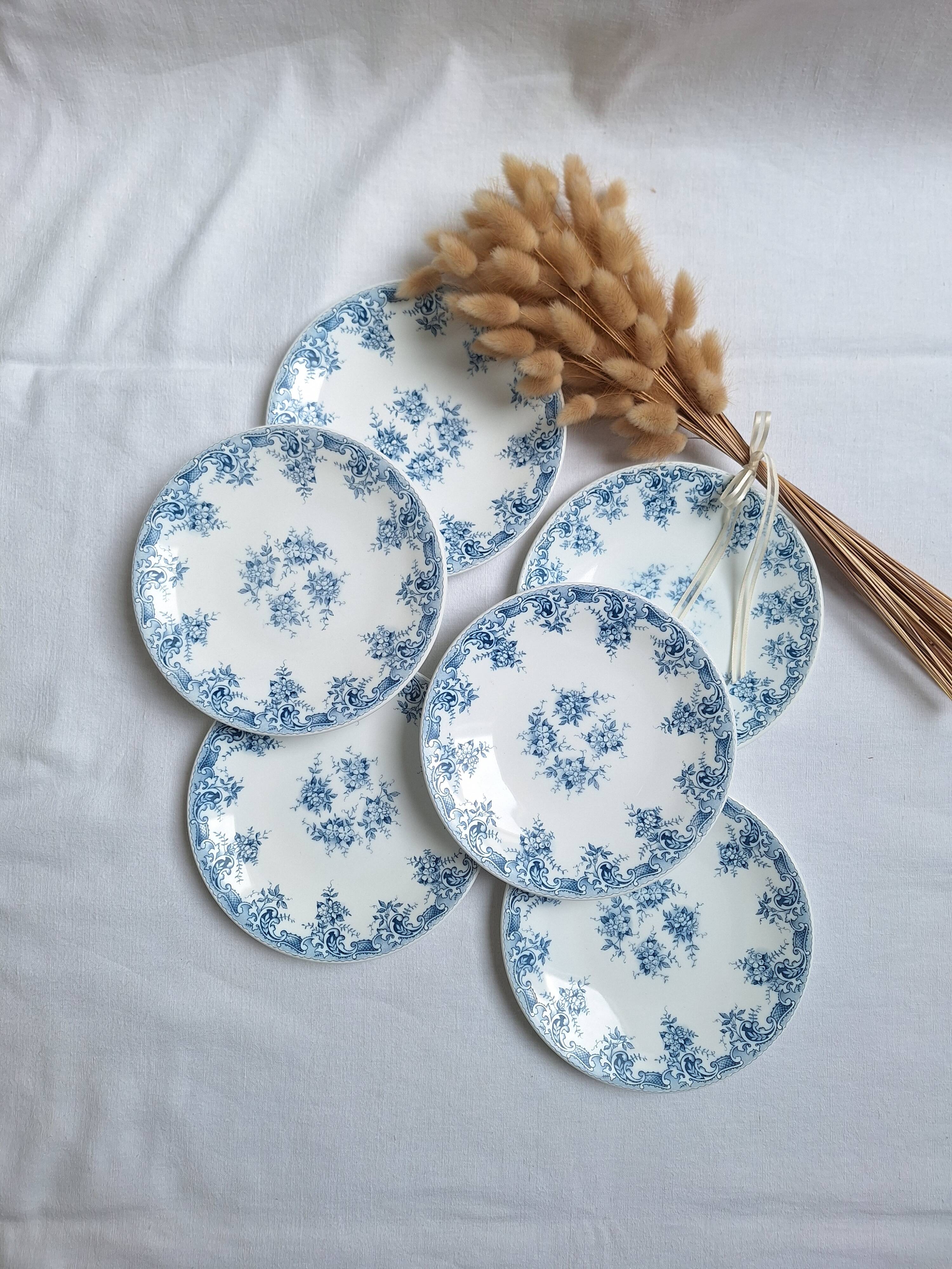 Rivanel blue dessert plates
