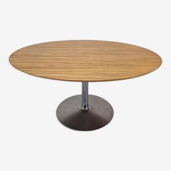 Table à manger ovale par Pierre Paulin pour Artifort