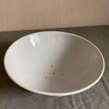 Passoire à fruits tripode en porcelaine, Pillivuyt
