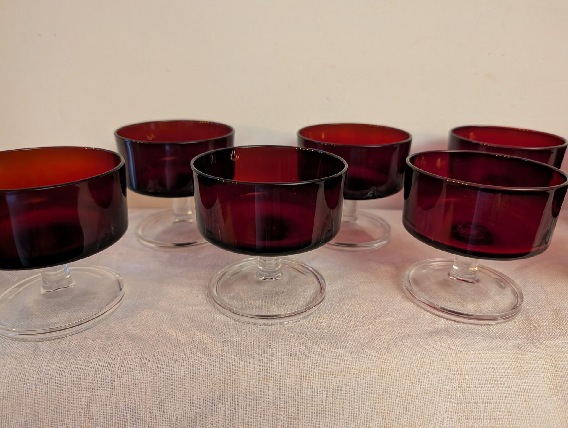 10 ruby glass cups, 1970s
