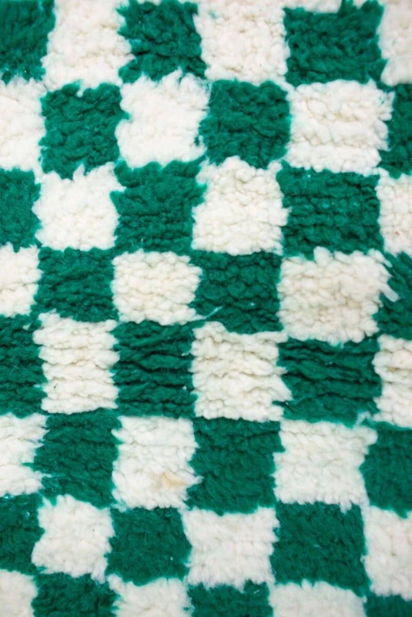 Tapis berbere carré vert taille 150 x 250 cm