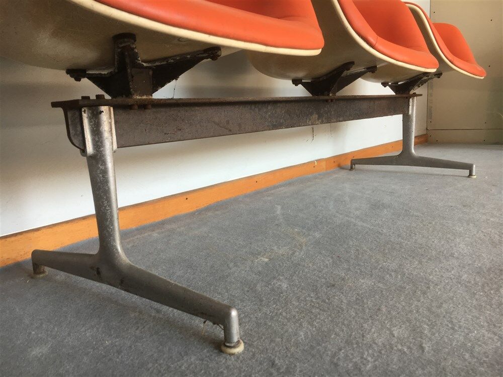 Bench by Charles and Ray Eames for Herman Milller 1960