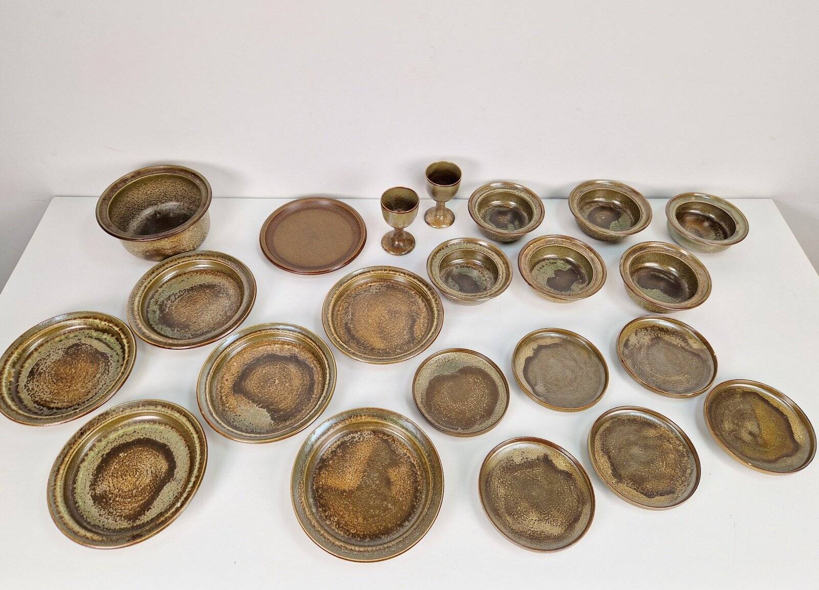 Vintage Arts and Craft Pottery Tableware Set by Gert De Rijk, 1976, Set of 22