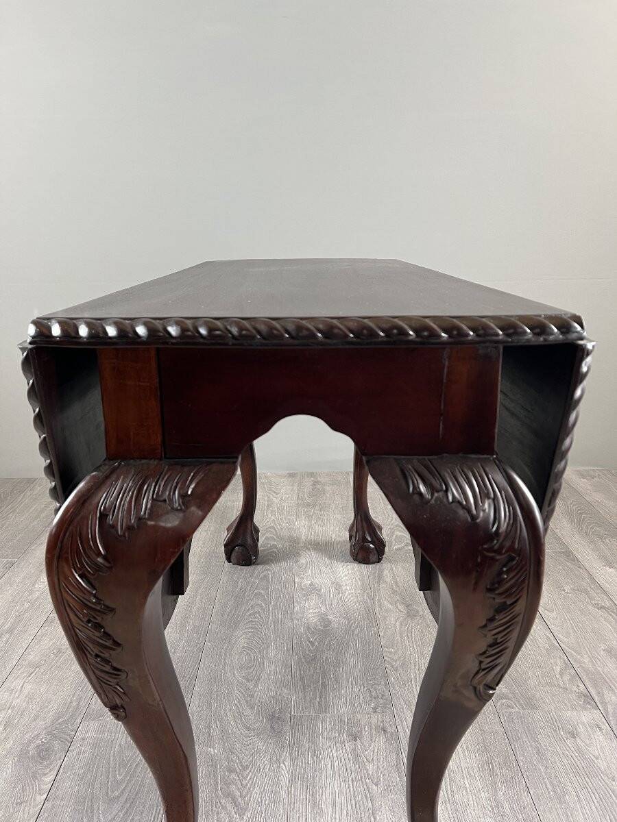 Mahogany drop-leaf table, 20th century