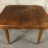 Art deco table with 2 leaves