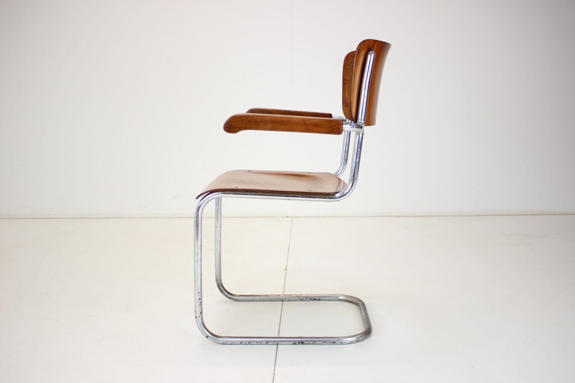 Restored Bauhaus Chrome Chair by Rudolf Vichr Prag, 1930s