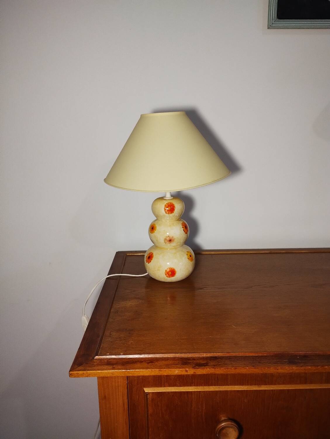 Floral lamp