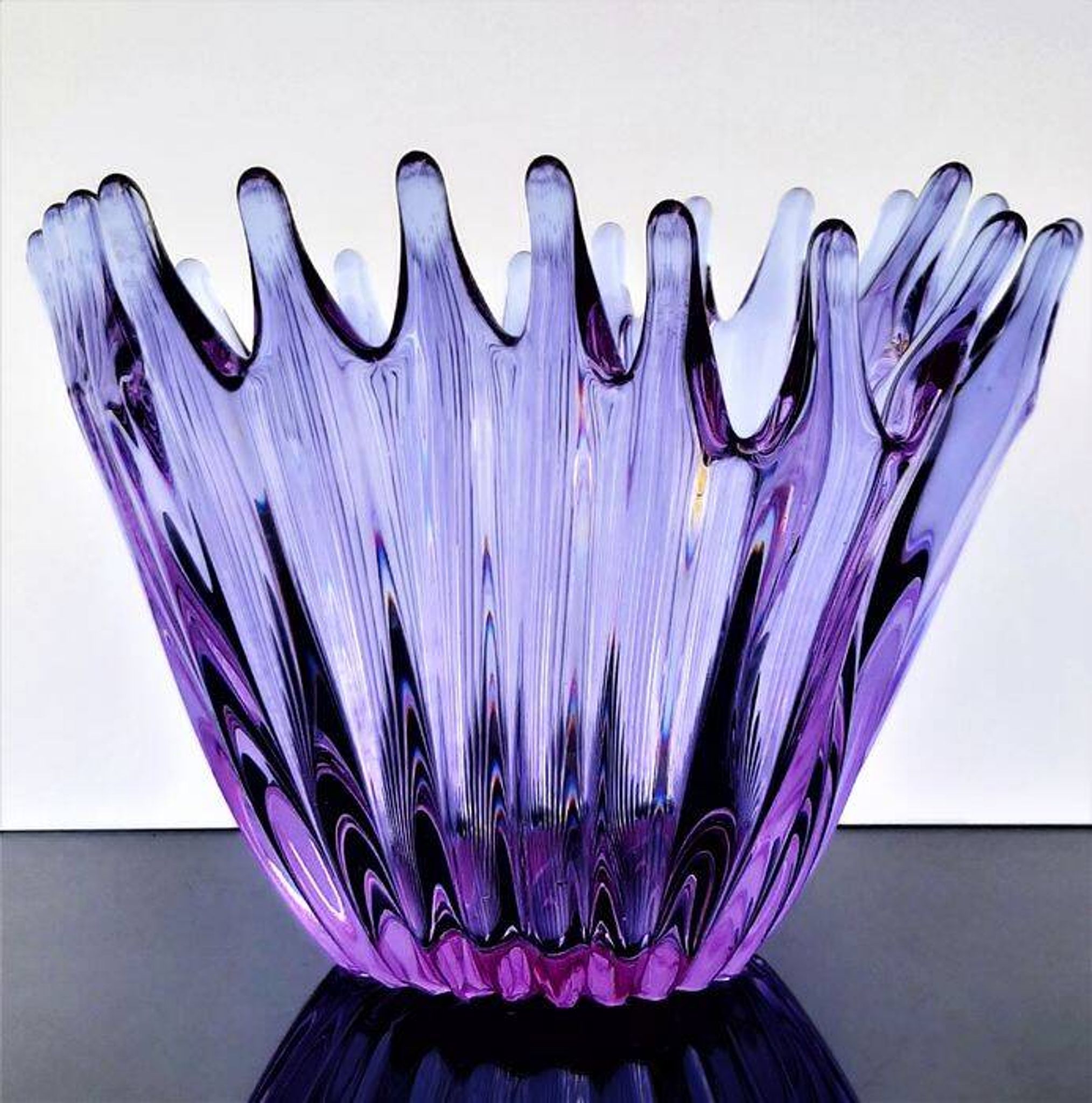 Vase - Large Purple Crystal Cup • Vintage • Cristallerie de Bayel • 1950