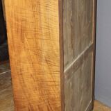 Louis Philippe period secretary in walnut veneer, 19th century.