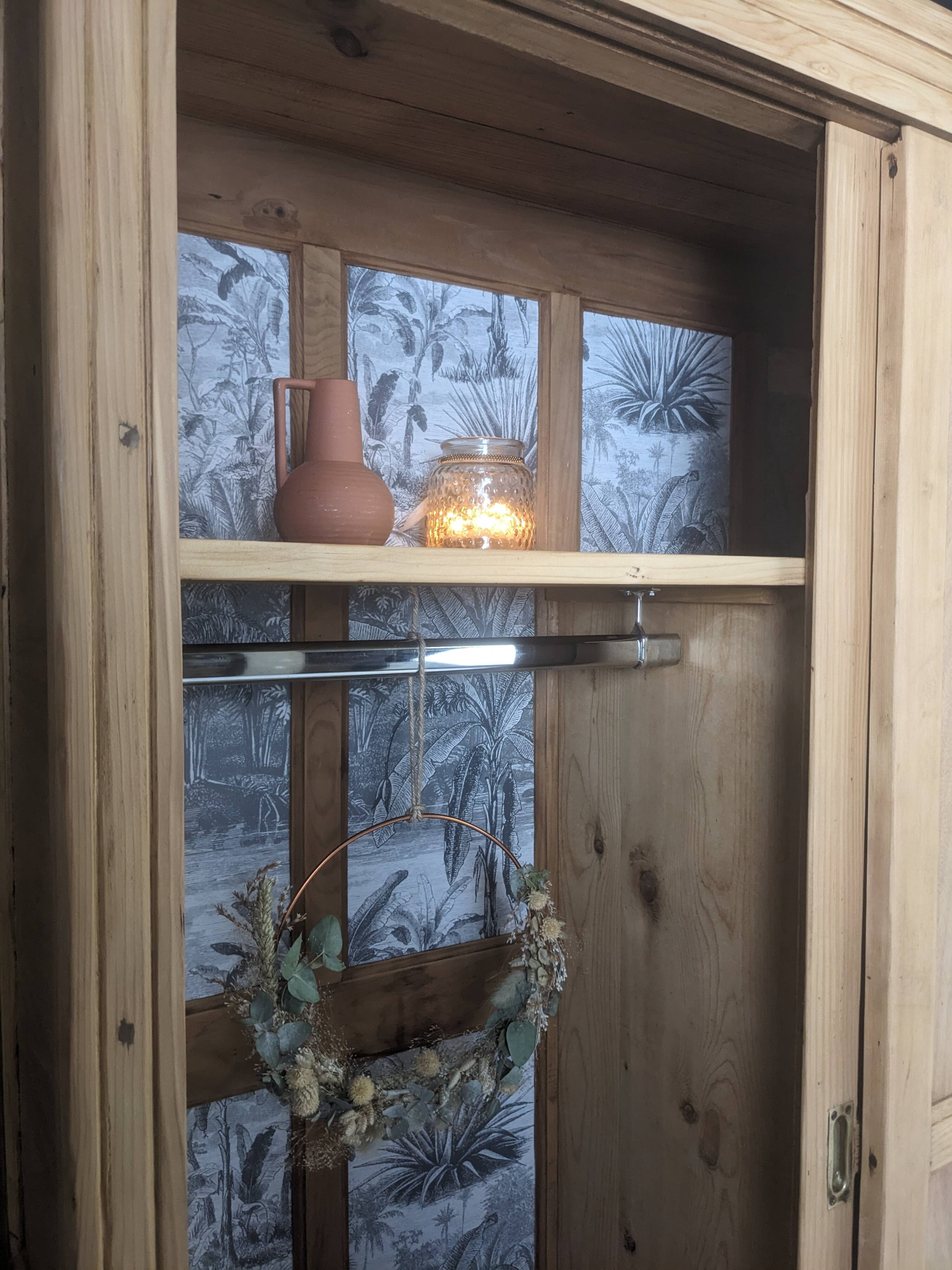 Parisian wardrobe - Renovated