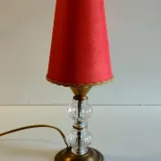 Vintage table lamp in brass and glass - mid 20th century.