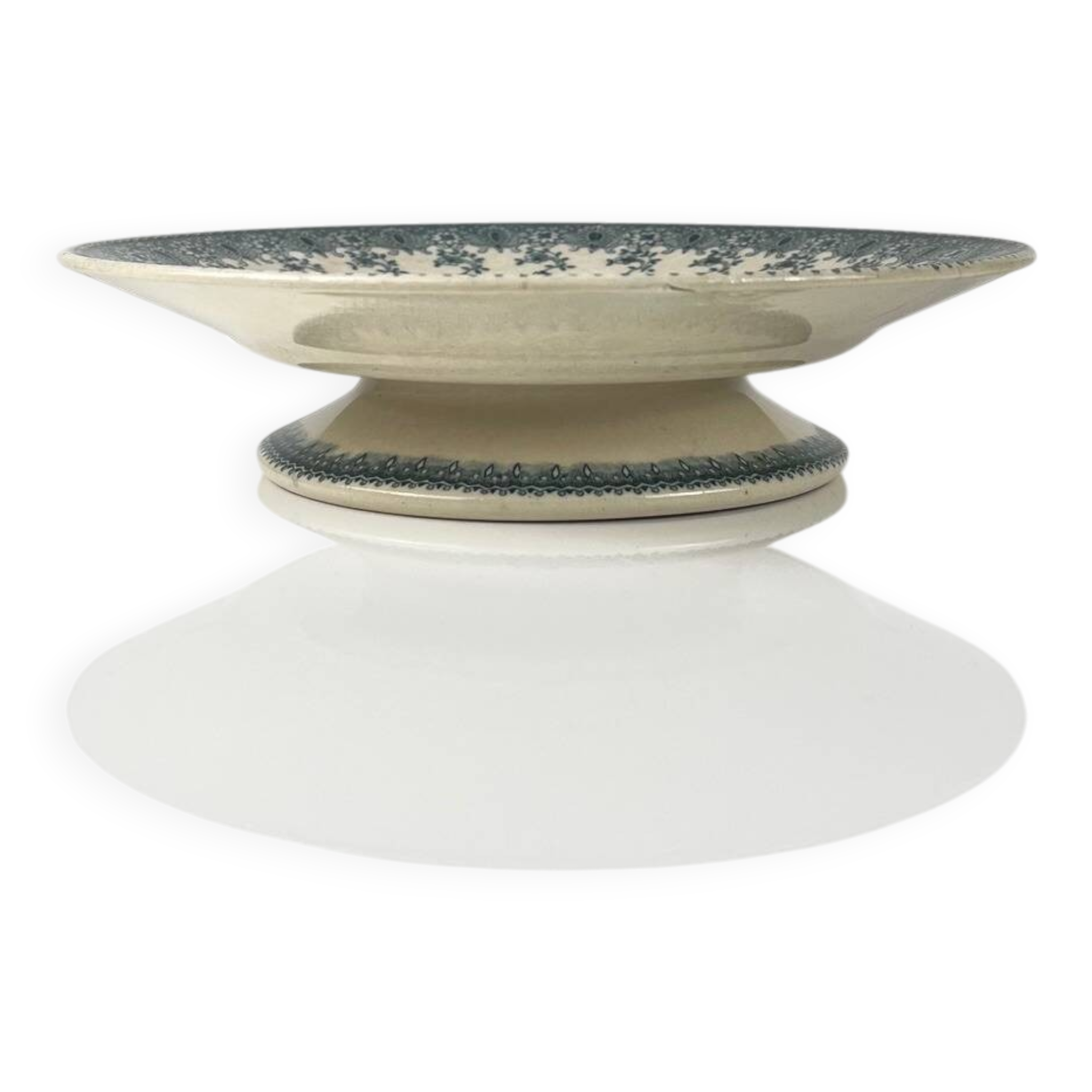 Low fruit bowl in blue iron earth, Jules Etienne, Paris, 19th century.