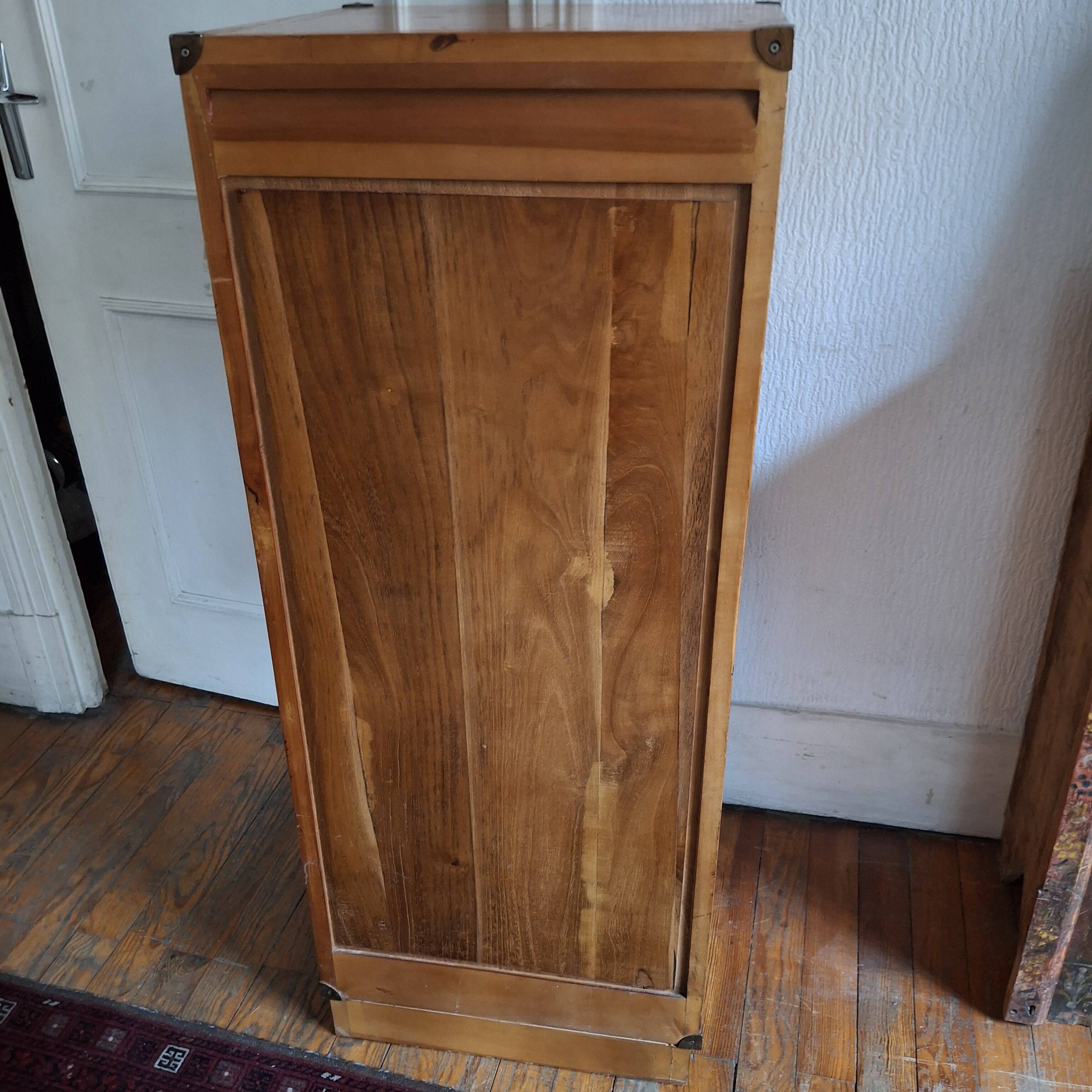 Nautical style chest of drawers.