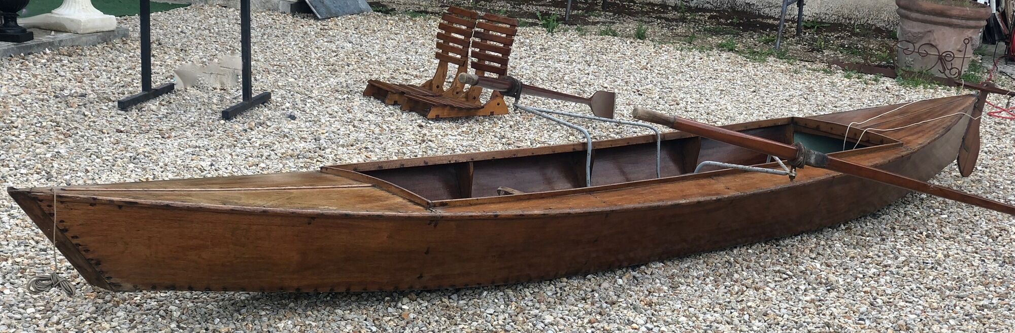 Old flat-bottomed mahogany canoe "Lake Enghien" 1930s/40s