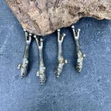 4 silver lion knife holders