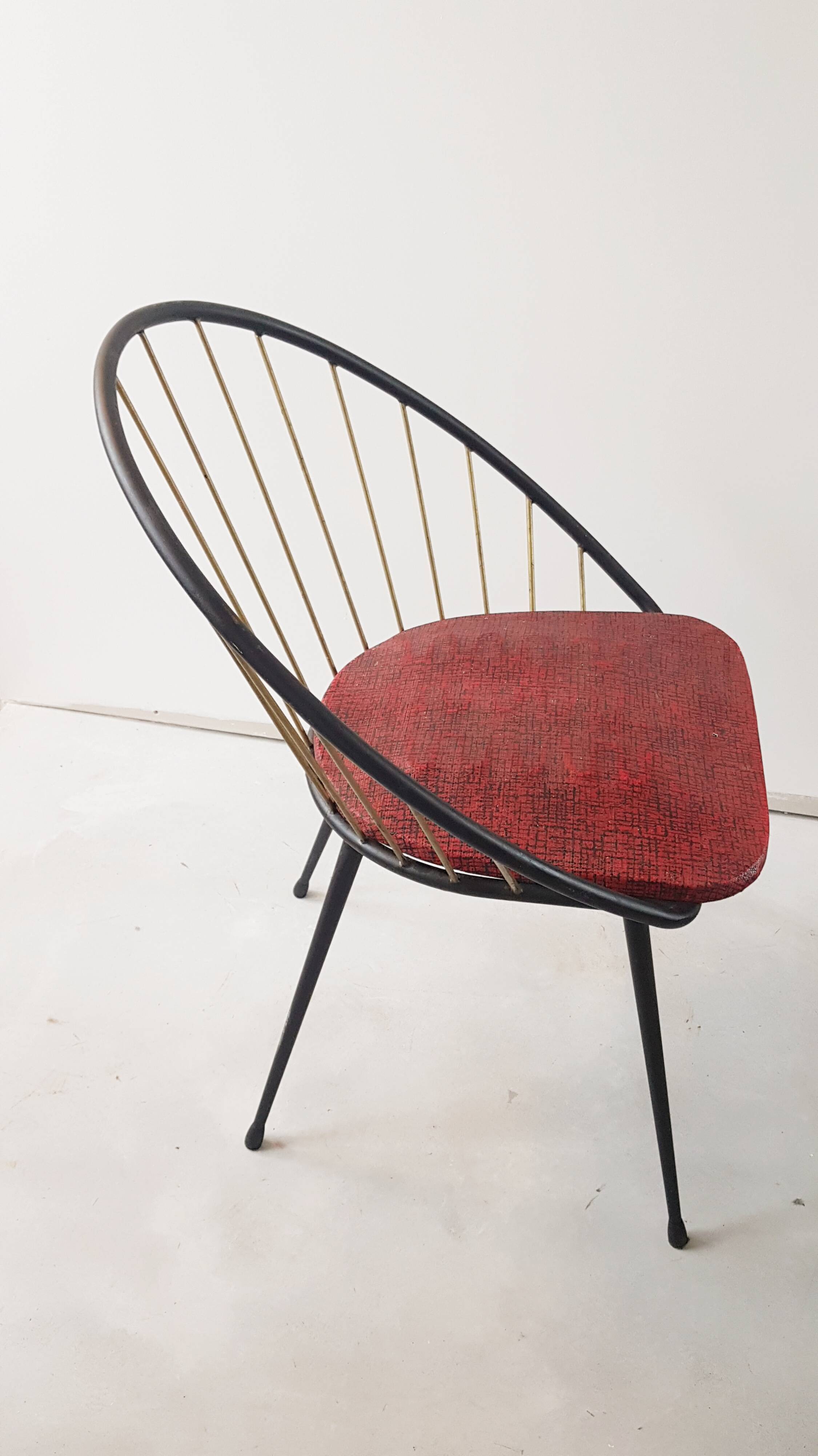 Vintage 50 year cradle chair