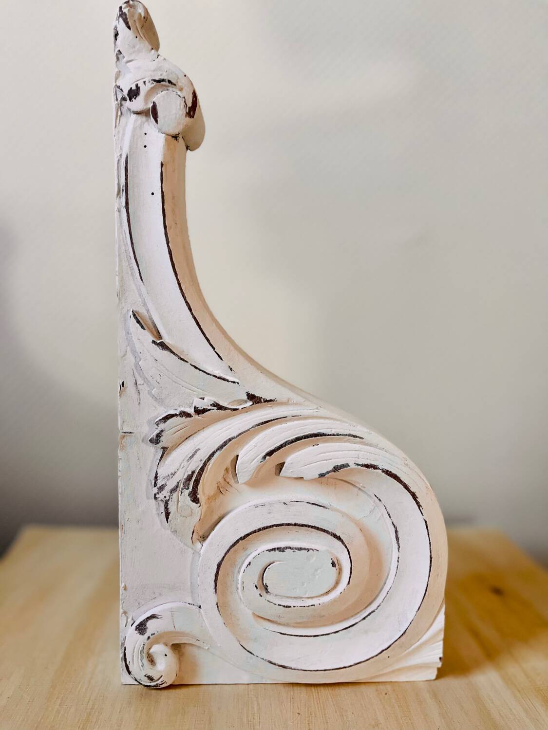 Shabby chic white patina pediment woodwork