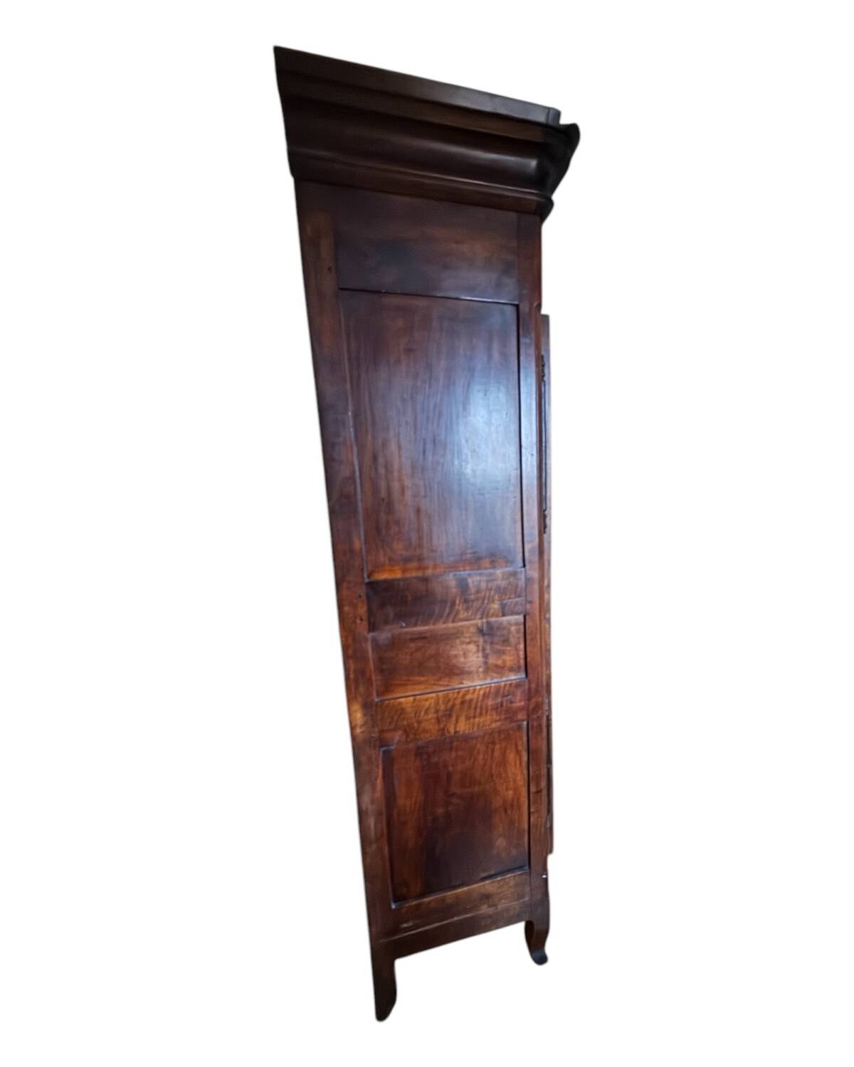 Louis XV Bressane Armoire in Walnut 18's