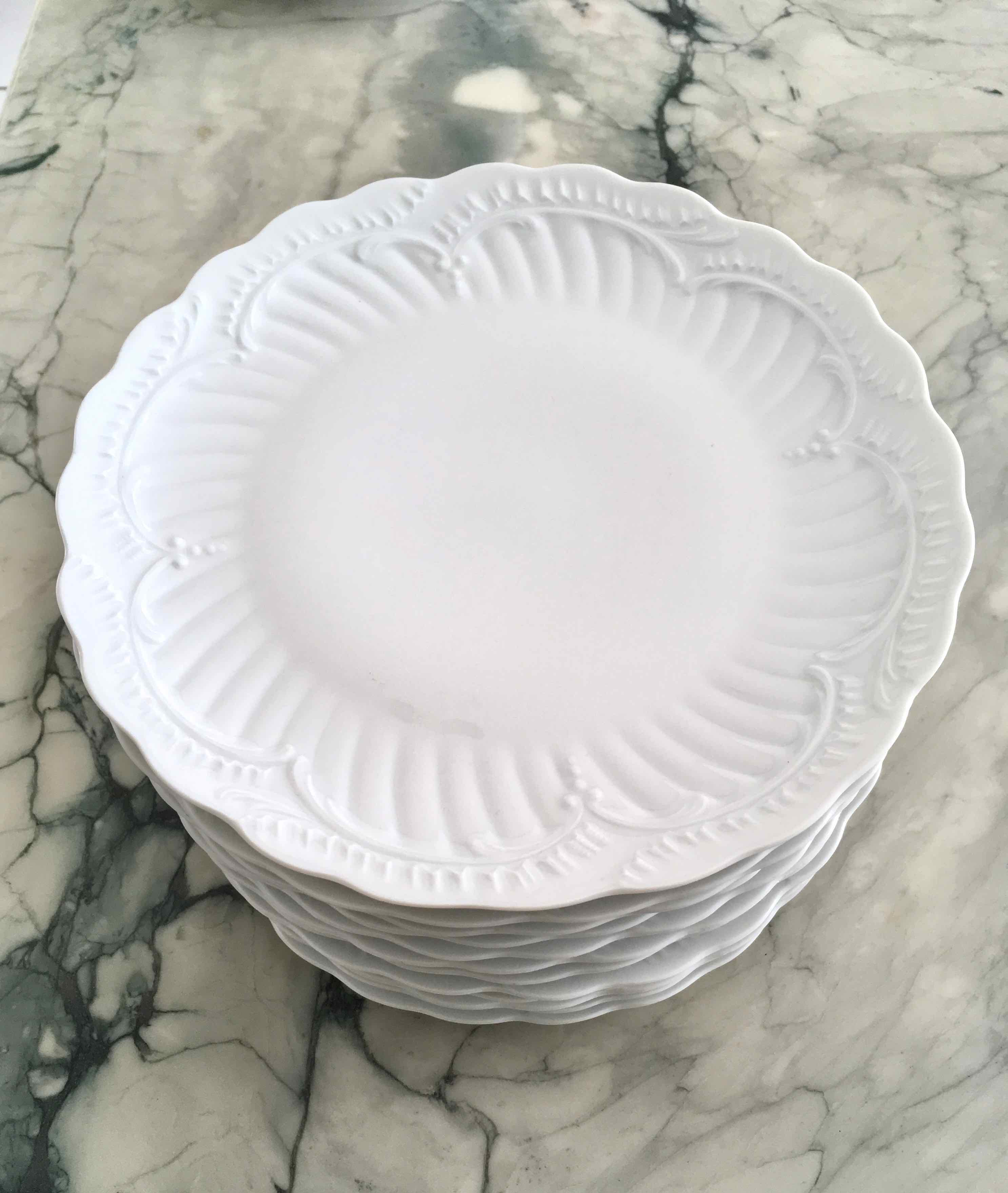 Set de 10 assiettes porcelaine fine de Limoges