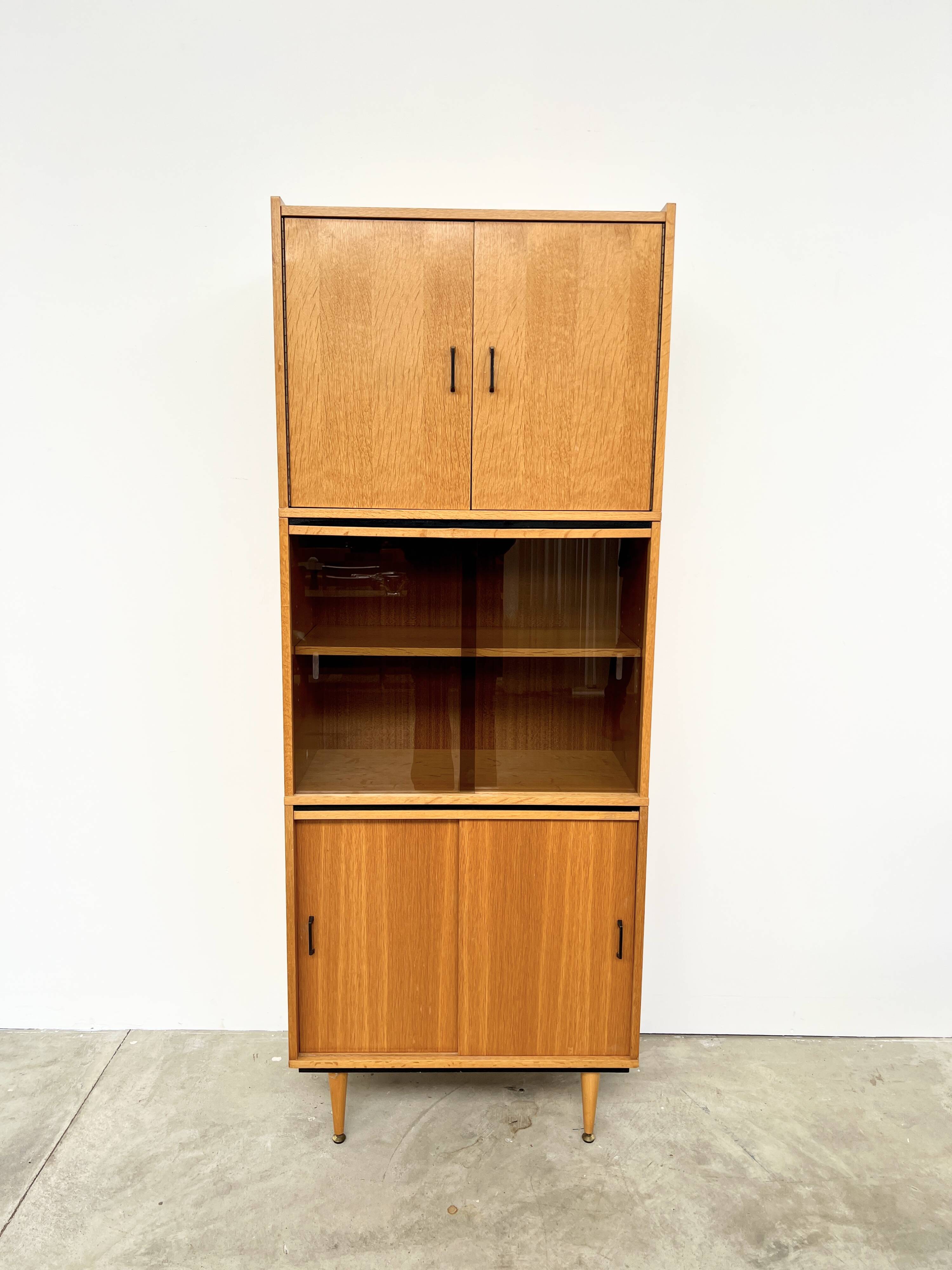 Bibliothèque vitrine modulable vintage – bois blond & verre fumé (189 cm)