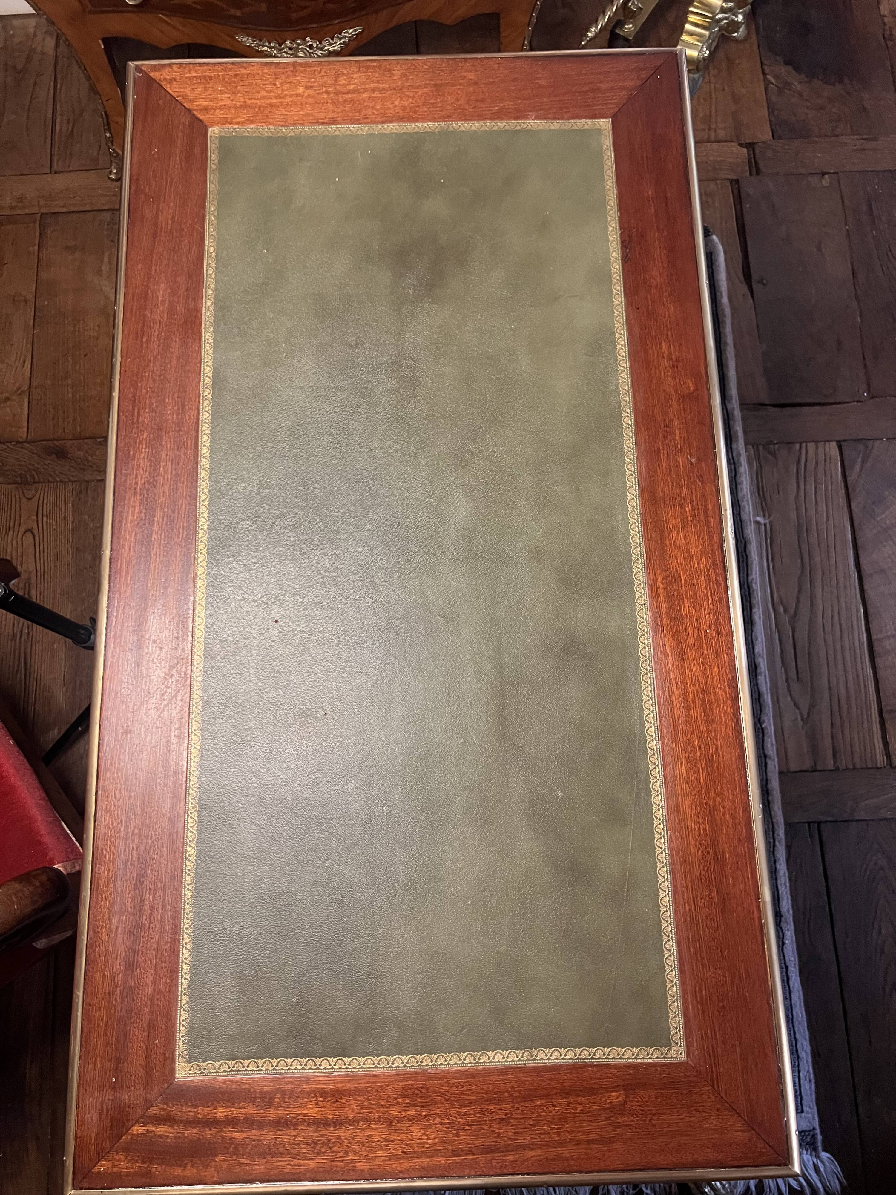 Small Louis XVI style desk - Late 19th century