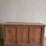 Kitchen Counter / Island