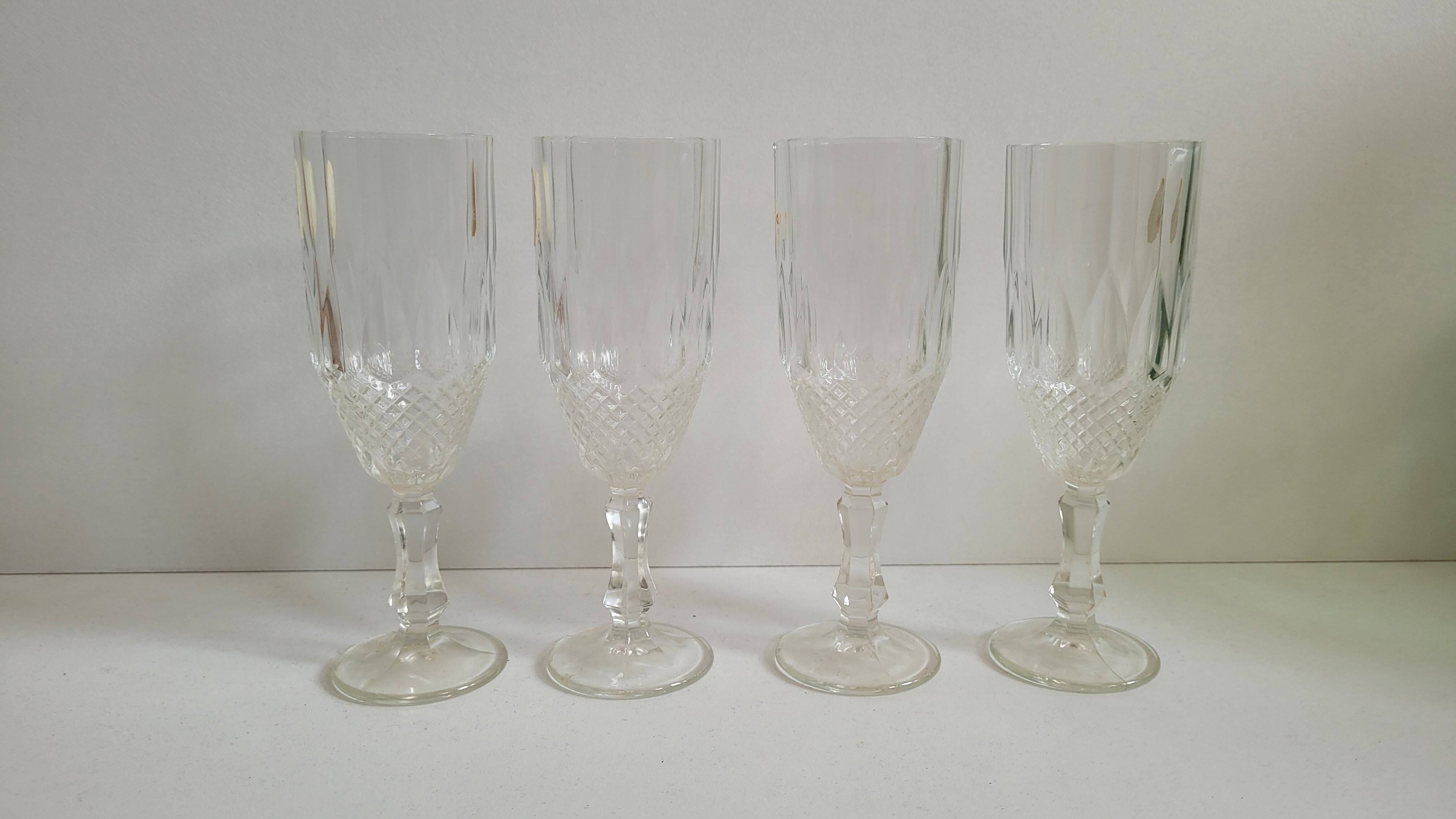 Set 4 glasses champagne