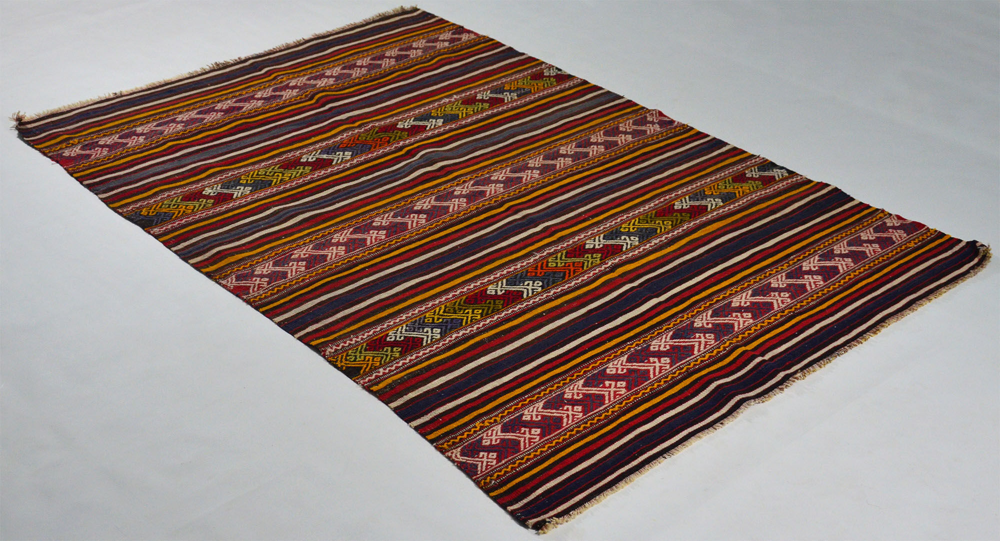 Anatolian handmade kilim rug 225 cm x 151 cm