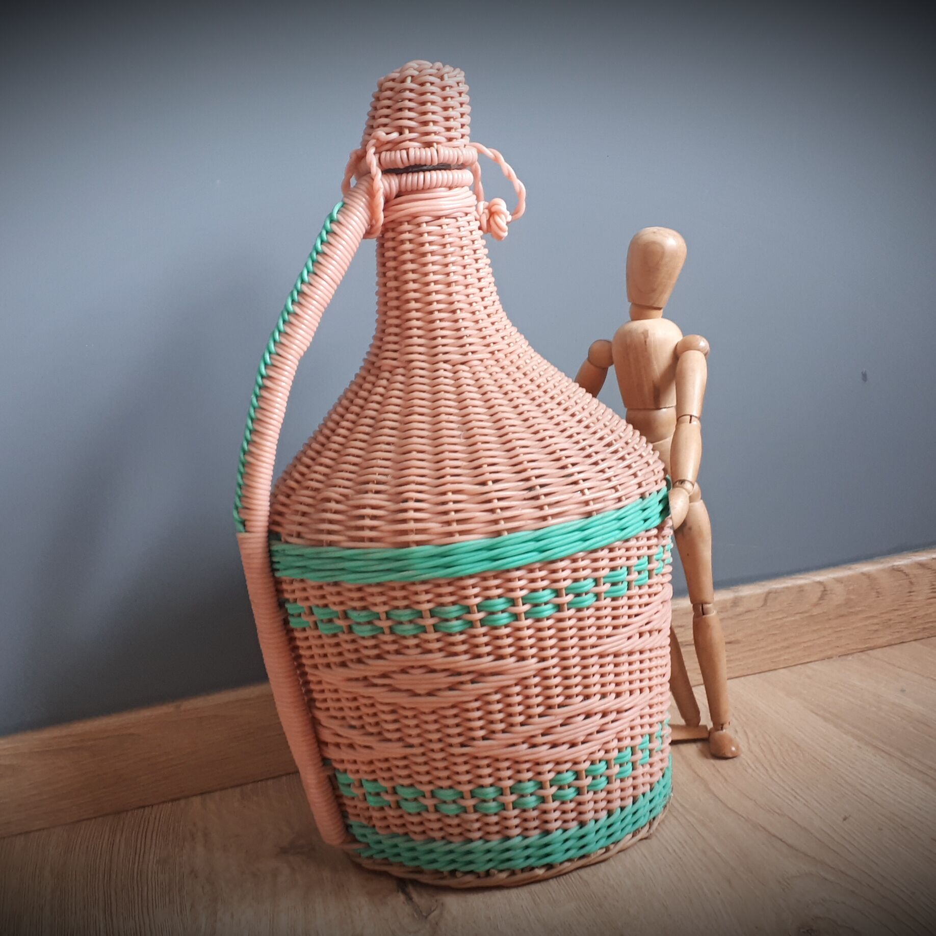 Bottle 6L scoubidou pink