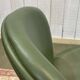 Chaise - chauffeuse moderne en cuir de la marque Pledge