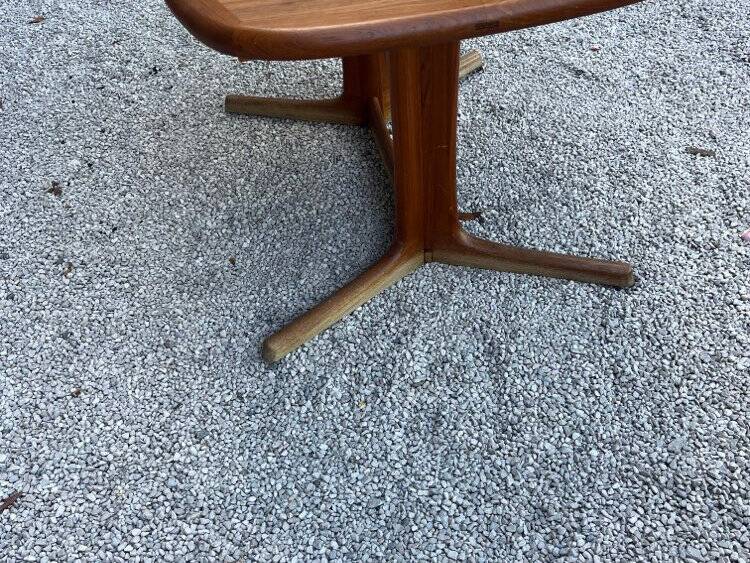 Vintage Scandinavian table Dyrlund 1960