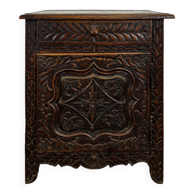 Petit meuble breton en chêne sculpté une porte un tiroir