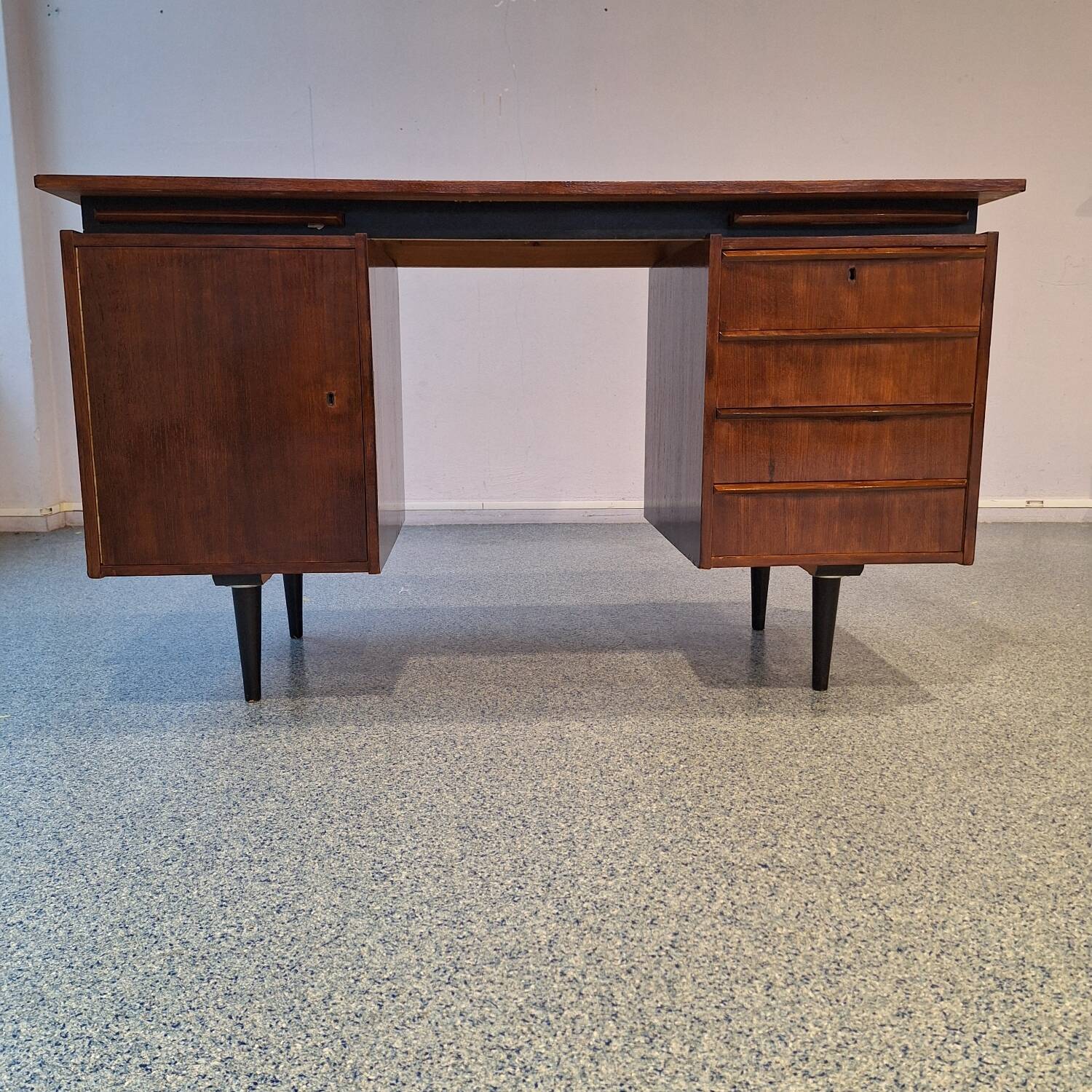 Teak desk by Cees Braakman for Pastoe from the 1960s