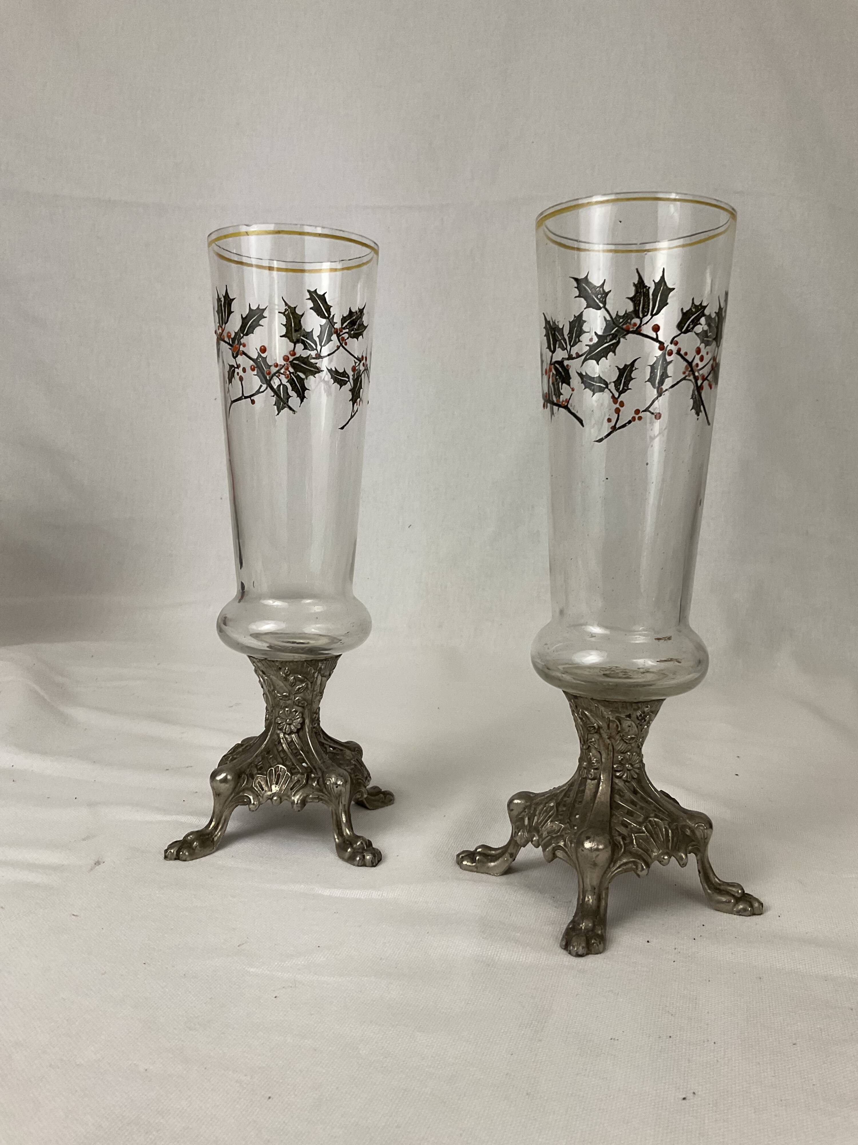 Pair of glass soliflore vases in glass enamelle foot claw in regulates napoleon III
