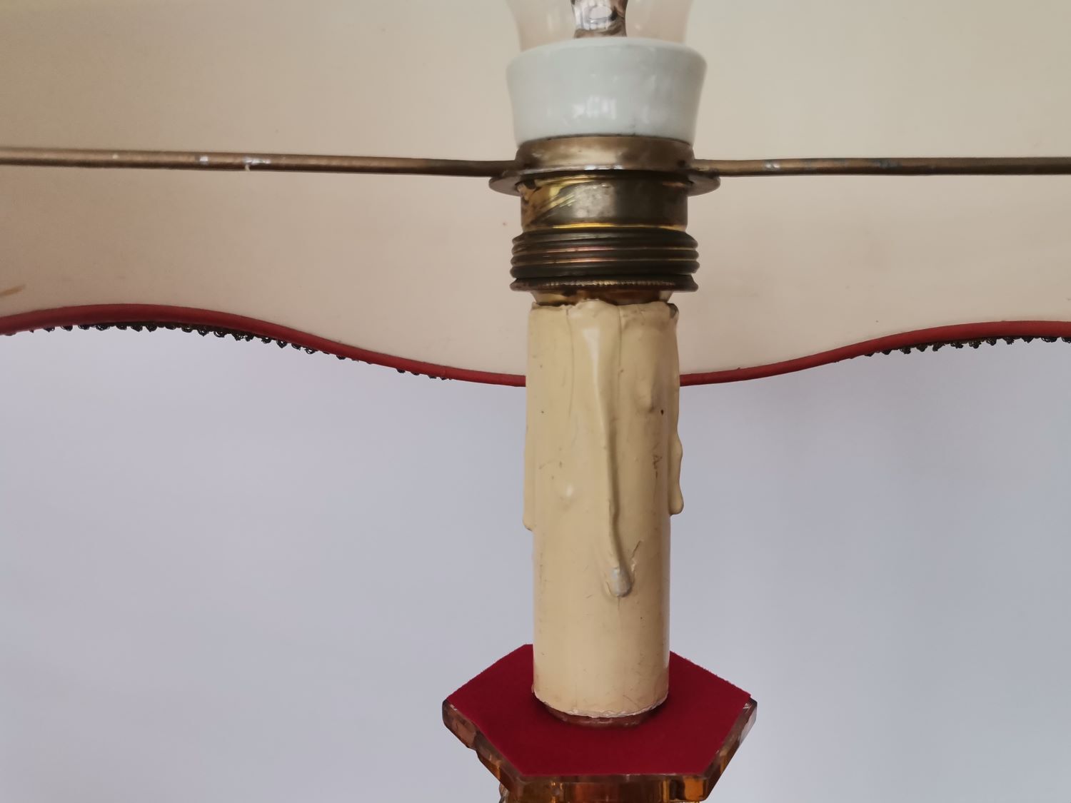 French Art Nouveau Crystal Red Silk Half Shade Table Lamp, 1940s