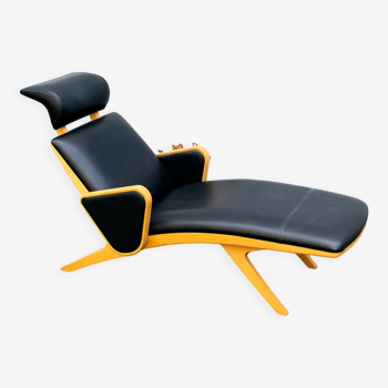 Chaise longue par Erik Marquardsen et Takashi Okamura conçue par Getama 1976