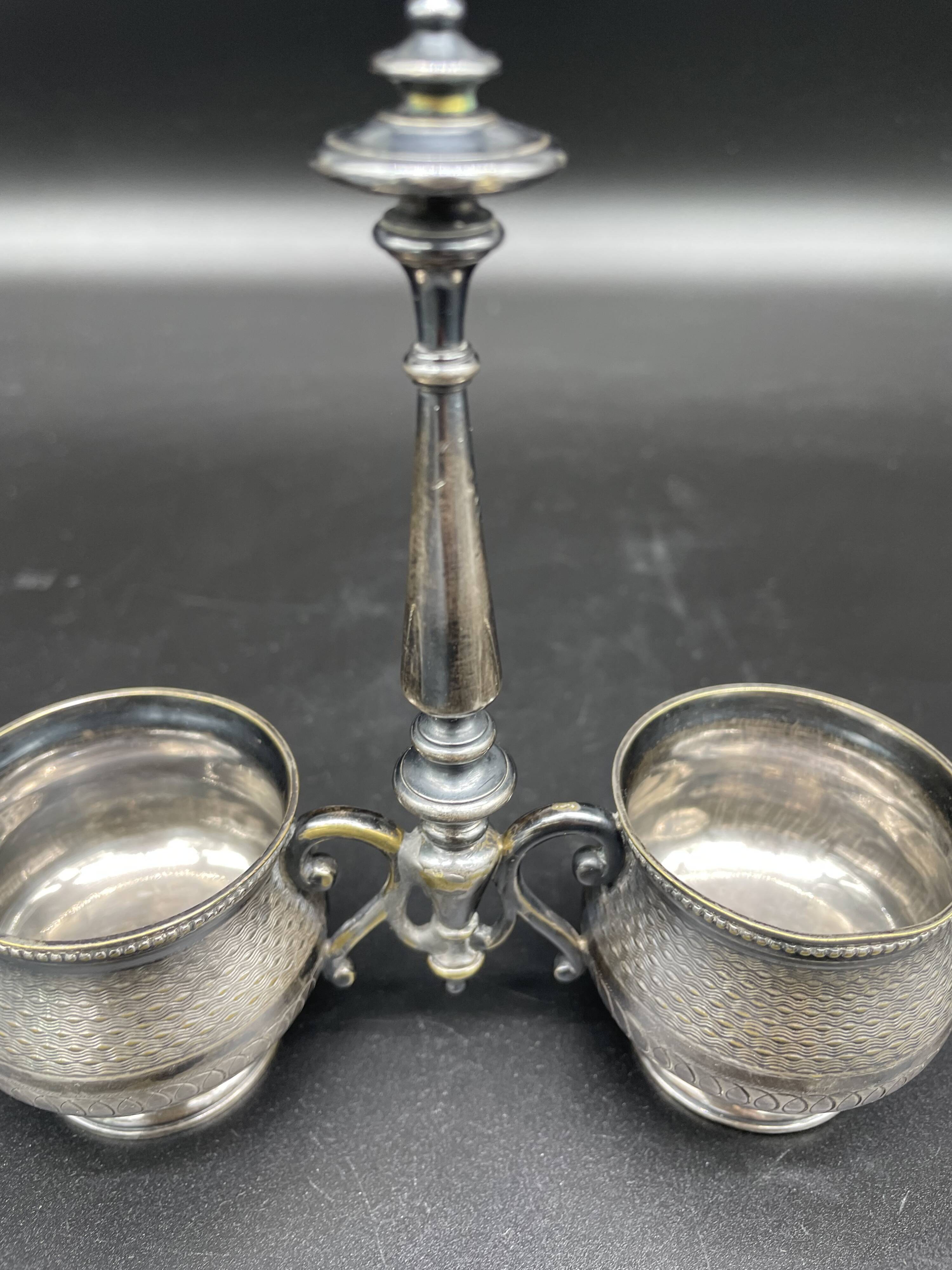 Double salt dish, silver metal, round base, socket, engraved decor, table decoration, chic, hallmark