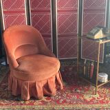 Pink velvet toad armchair