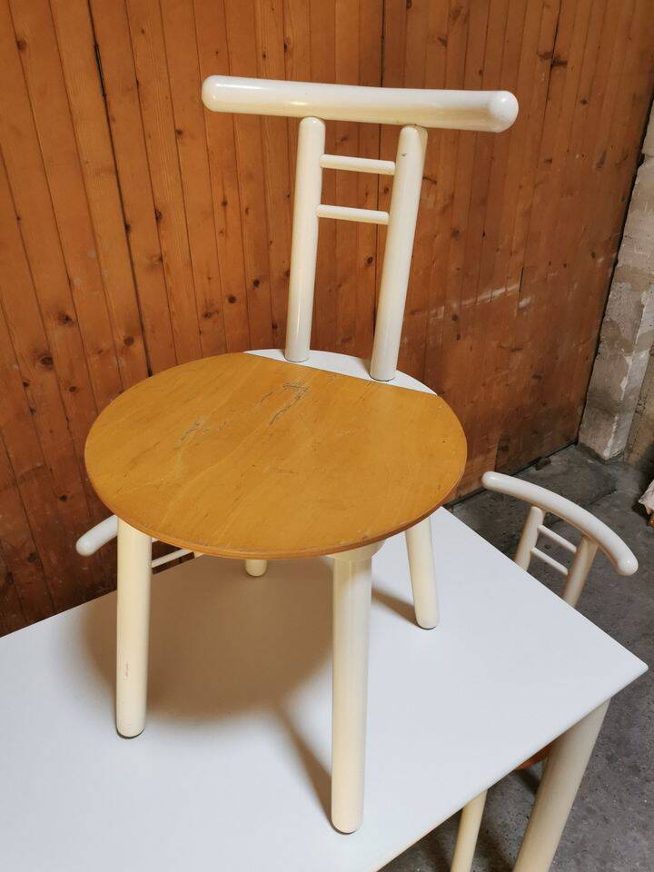 small kitchen table + 4 chairs. Design Vintage Italy 80's