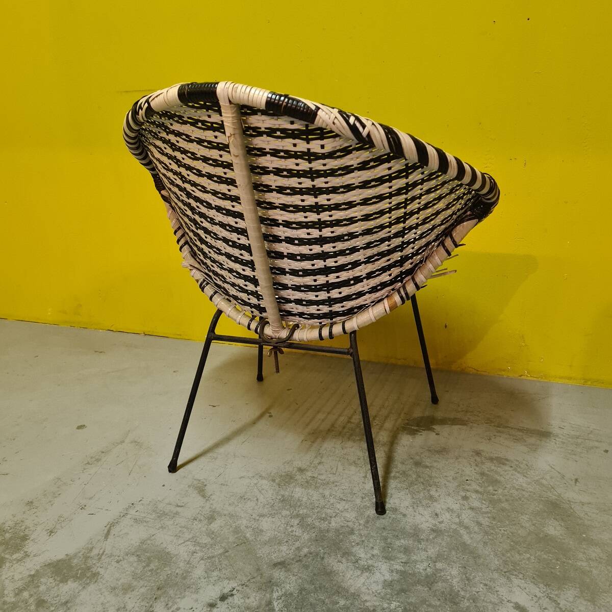 1960s Black and White Woven Round Bucket Chair