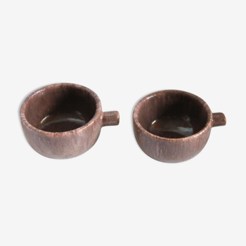 Set of two cups