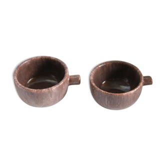 Set of two cups